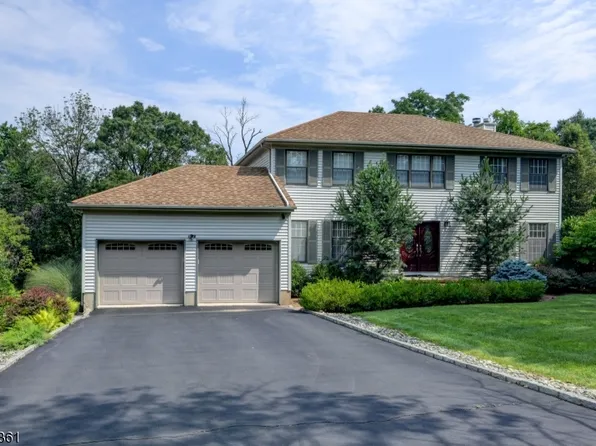 280 Killarney Drive, Berkeley Heights Twp., NJ 07922