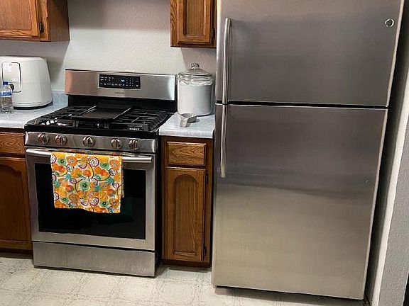 4th image of 10737 Pescador Dr Unit B