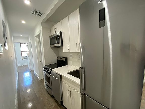 3rd image of 80 Delancey St #3O