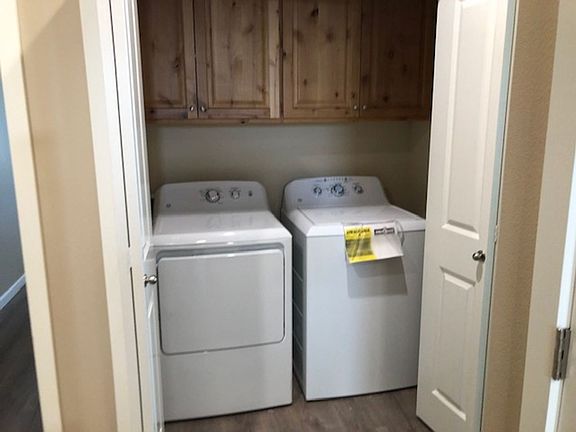 2nd image of 1023 Alexis Ln N