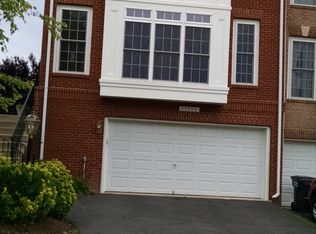 17474 Bayou Bend Cir, Dumfries, VA 22025