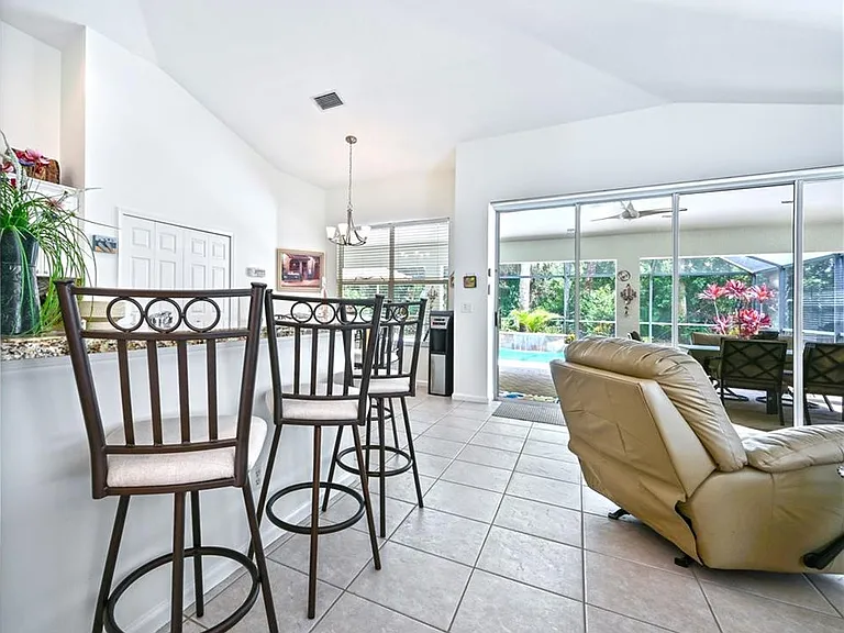 6453 Autumn Woods Blvd — Photo 13