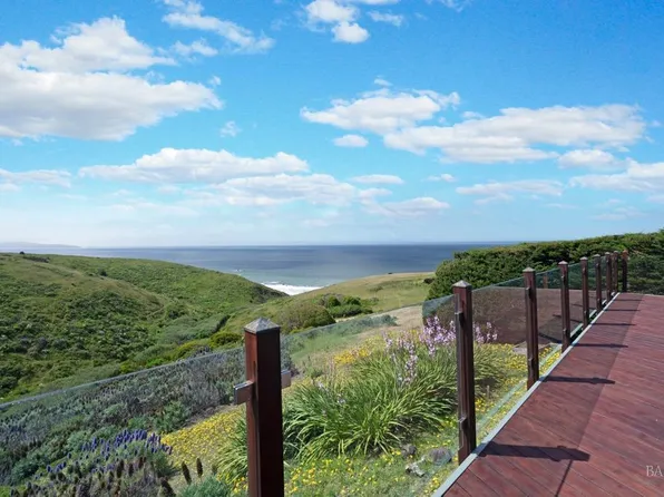 615 Swan Drive, Bodega Bay, CA 94923