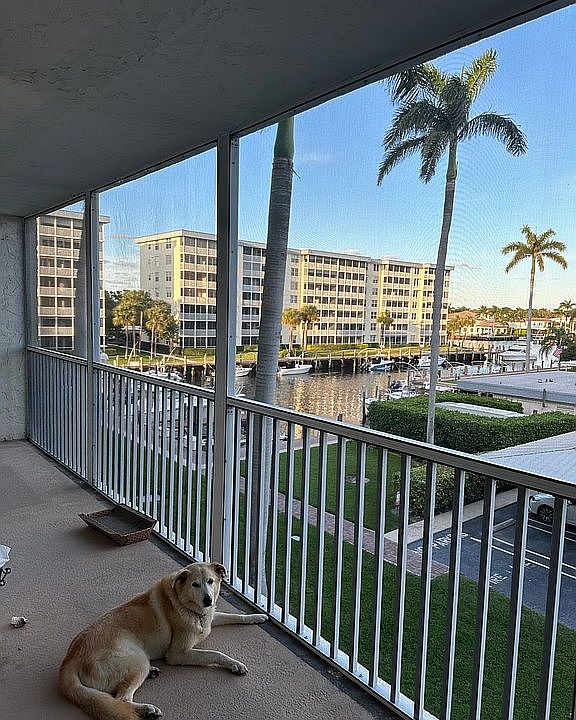 1st image of 1 Harbourside Dr APT 1303