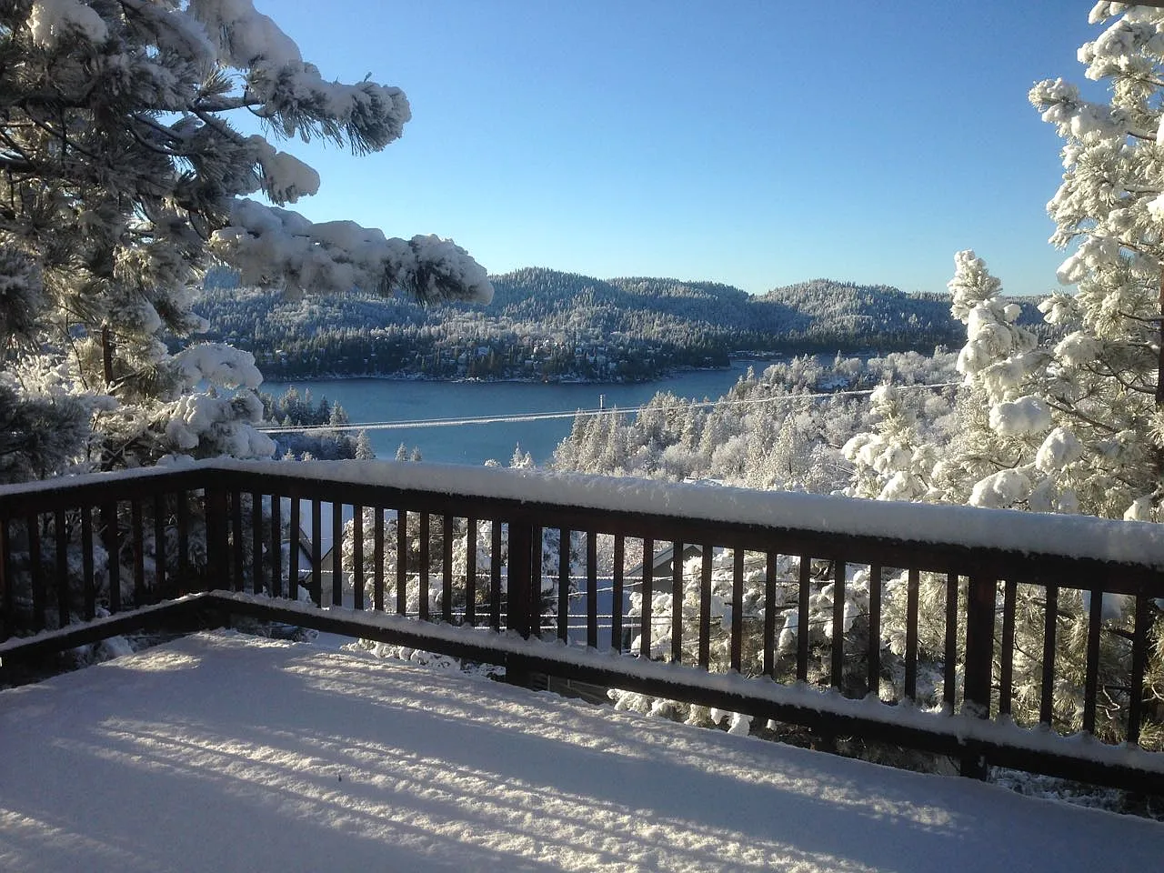 4 bed, 3.5 bath, 3100 sqft, $5,200 — Photo 2