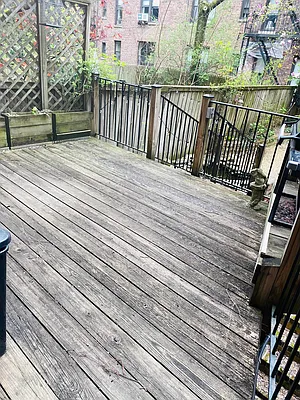 Rented by Compass | media 10