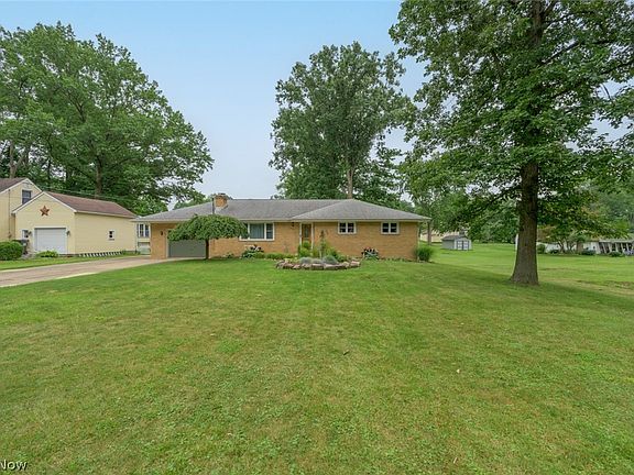 2nd image of 5085 E Rockwell Rd