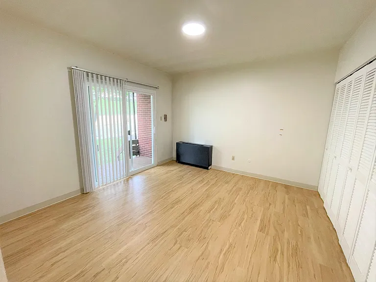 6350 Forward Ave #16 — Photo 29