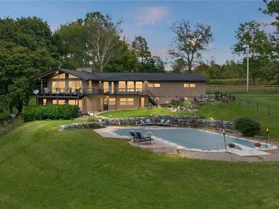 6021 Commane Rd, La Fayette, NY, 13084
