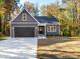 708 Lancelot Dr, Greenville, NC 27858