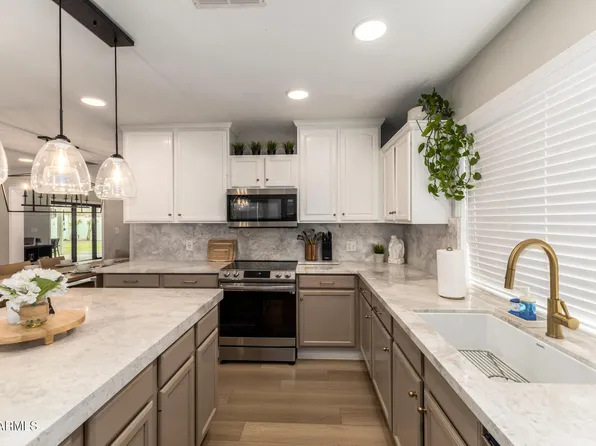 107 S CATALINA Street, Gilbert, AZ 85233