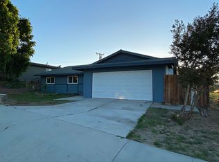 829 Hudspeth Ave, Simi Valley, CA 93065