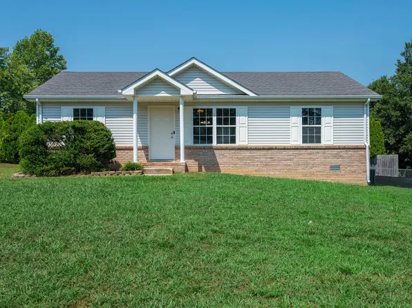 1300 Bear Ct, Clarksville, TN 37042