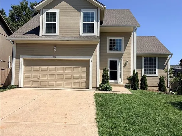 1012 N Clinton St, Olathe, KS 66061