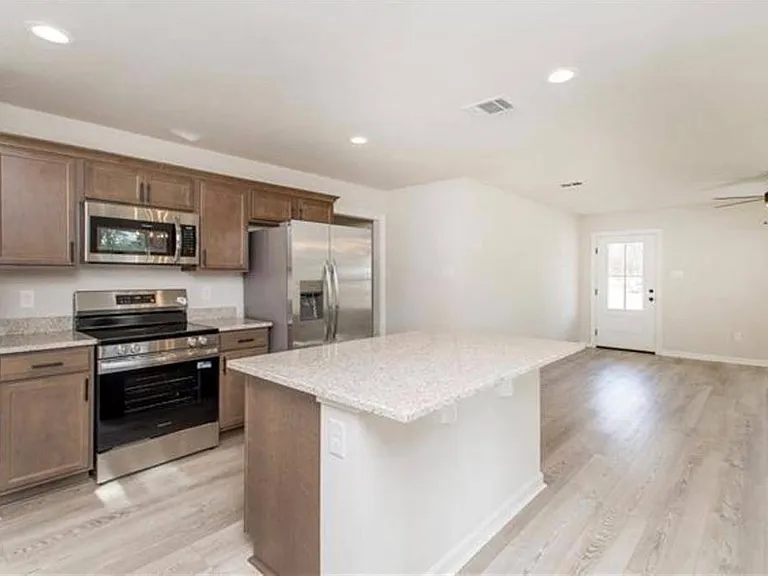 24125 John McKigney Rd — Photo 4