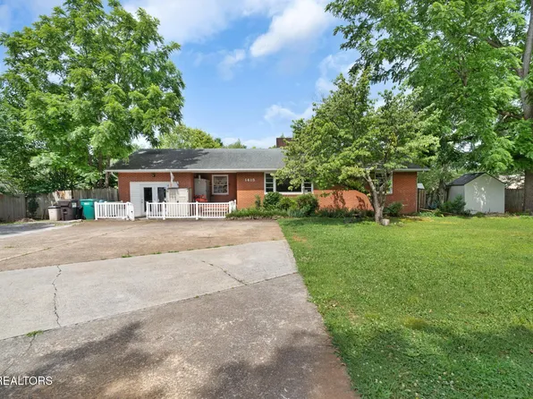 1415 Ebenezer Rd, Knoxville, TN 37922