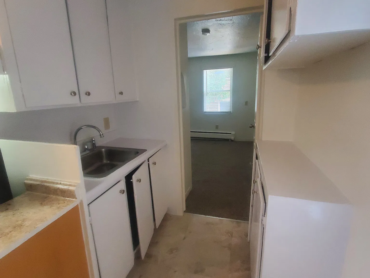 2 bed, $1,425 — Photo 2