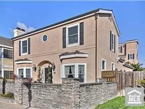 806 Delaware St, Huntington Beach, CA 92648