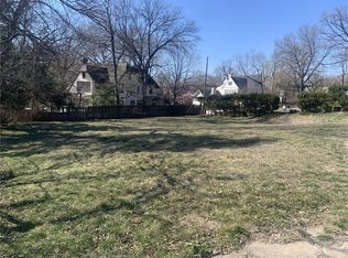 5700 State Line Rd, Mission Hills, KS 66208