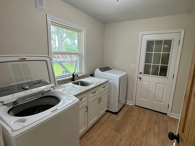 7866 Apollo Dr — Photo 13