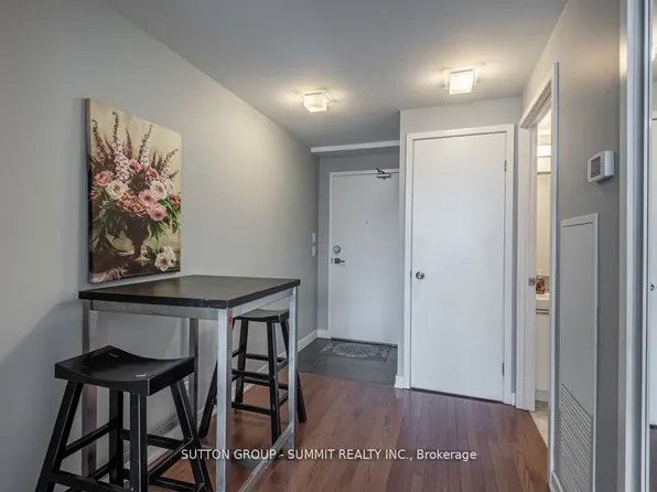 14 York St, Toronto, ON