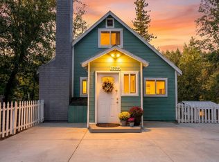 32958 Squirrel Ln, Running Springs Area, CA 92382