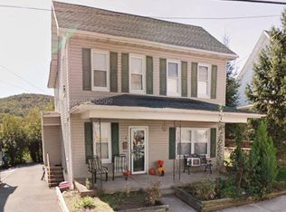 34 W Summit St, Mohnton, PA 19540