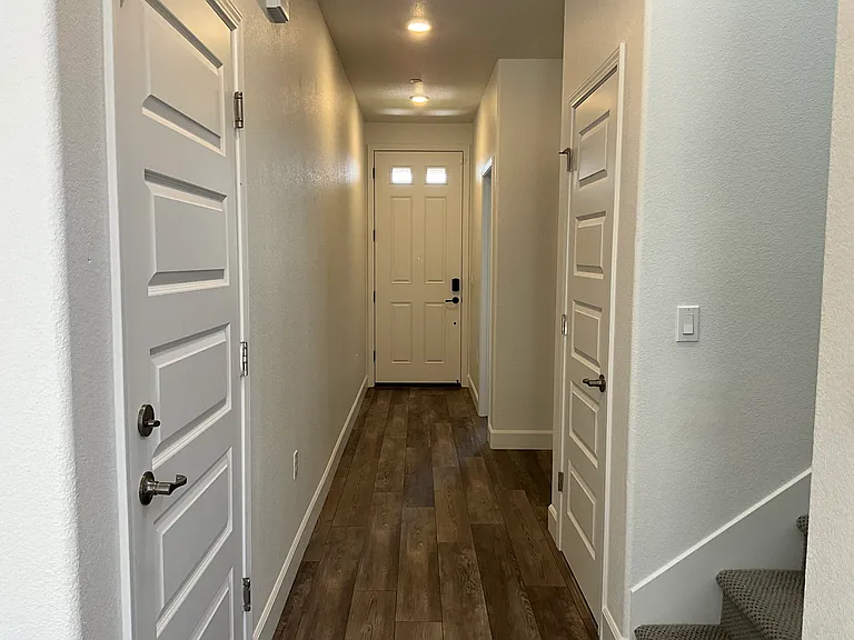 3249 Garibaldi Dr — Photo 8