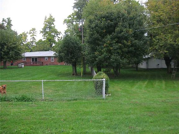 4th image of 2754 W Garden Dr