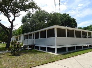 6648 Cedar St, Milton, FL 32570