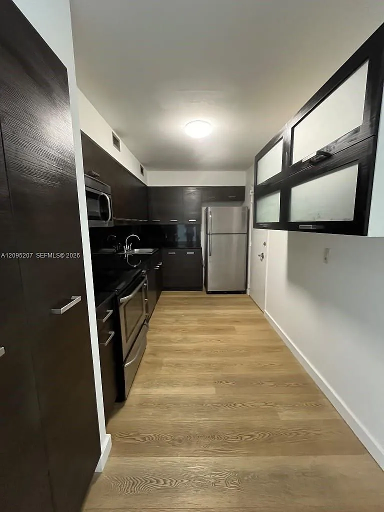 Aquasol Condo — Photo 3