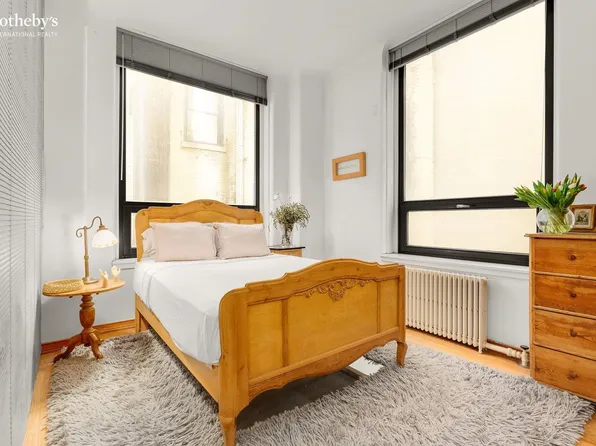 50 Pine Street image 12 of 13