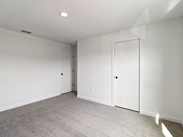 3250 Energy Dr — Photo 18