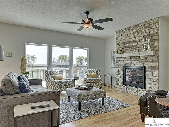 5th image of 5011 Clearwater Dr