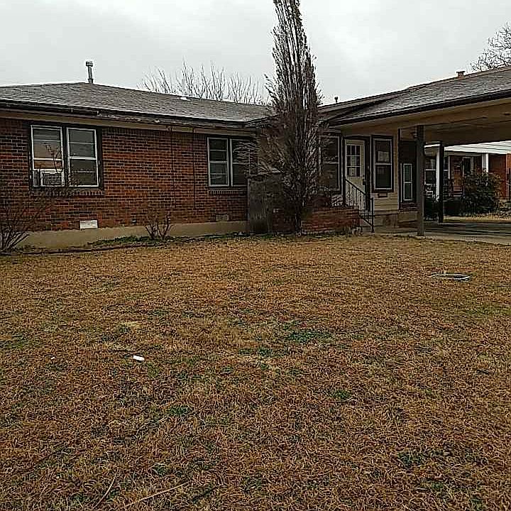 1st image of 2806 NW 21st Pl