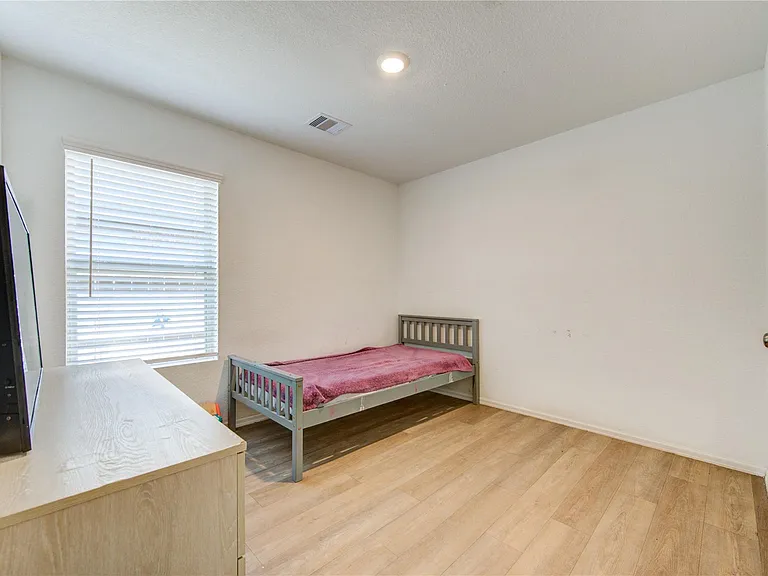 26923 Winward Creek Trl — Photo 27