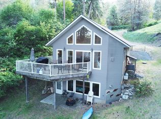 2122 Northport Flat Creek Rd, Kettle Falls, WA 99141