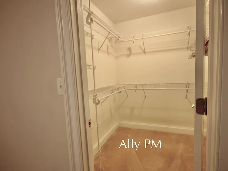 1892 Clay Dr — Photo 10