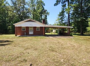 535 Lyons Hl, Homer, LA 71040