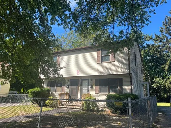 50 Terrence St #48, Springfield, MA 01109