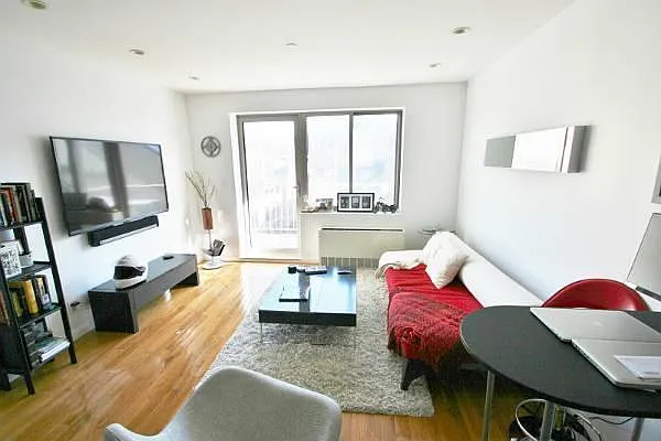 Rented by Aventana | media 2