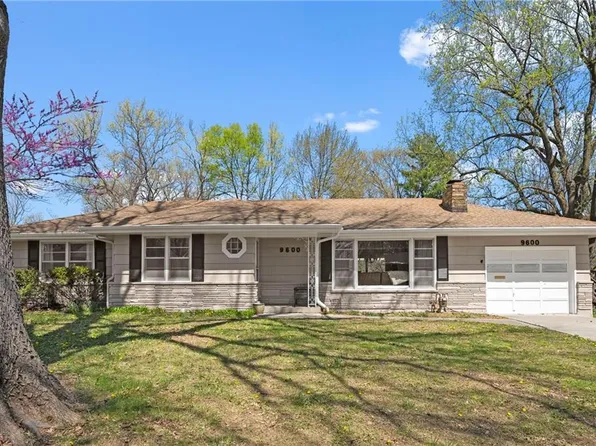 9600 E 65th St, Raytown, MO 64133