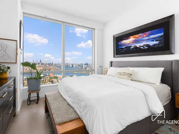 1 City Point image 4 of 15