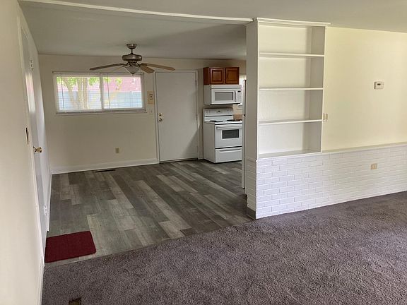 2nd image of 2098 Norway Dr