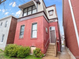 205 Schirmer St, Saint Louis, MO 63111