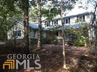 1217 Fisher Rd, Sharpsburg, GA 30277