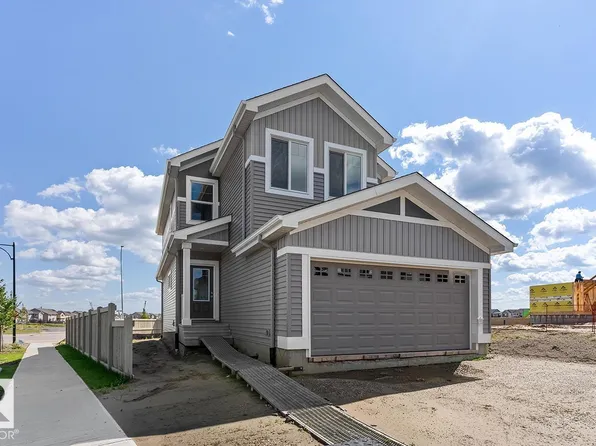 20803 40th Ave NW, Edmonton, AB T6T 2G3
