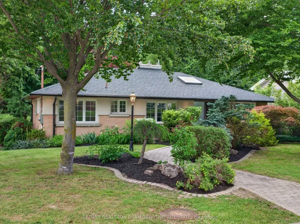 53 Sumner Heights Dr, Toronto, ON M2K 1Y5