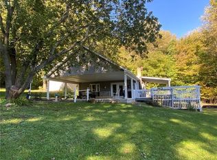 684 Bicycle Rd, Friedens, PA 15541
