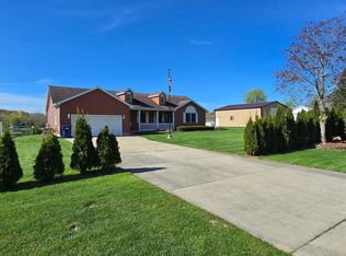 8683 E Hawley Rd, Hesperia, MI 49421